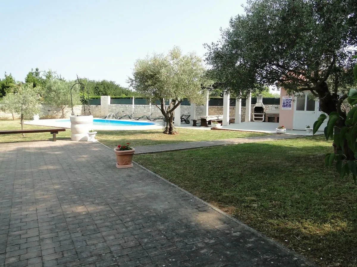 Apartments Villa Maran Umag